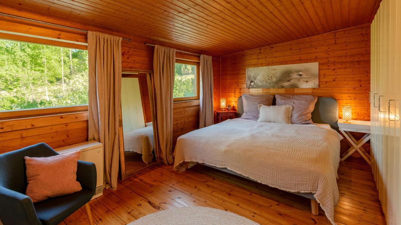 Blockhaus Eifelsteig W/ Kamin Garten & Feuerstelle Berndorf  Экстерьер фото